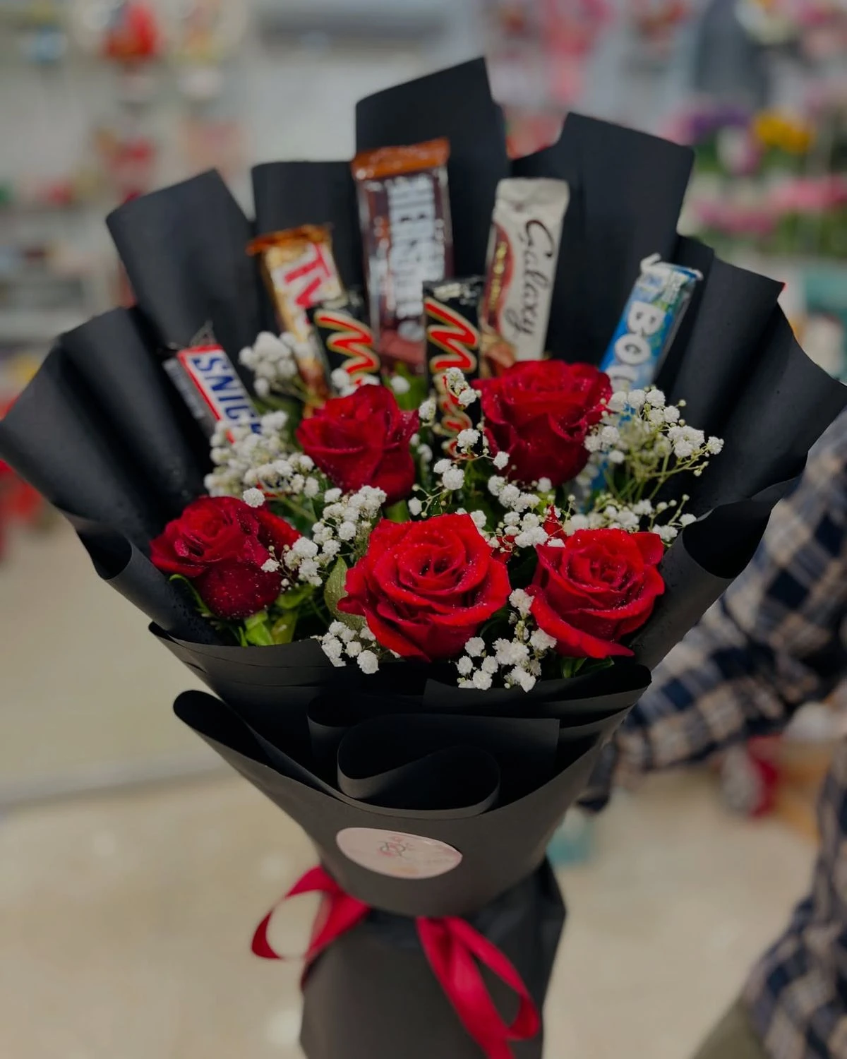 Sweet Rose & Chocolate Luxe Bouquet